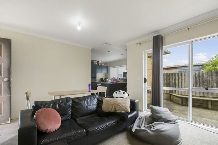 Photo of property in 42 Tiraumea Drive, Pakuranga, Auckland, 2010