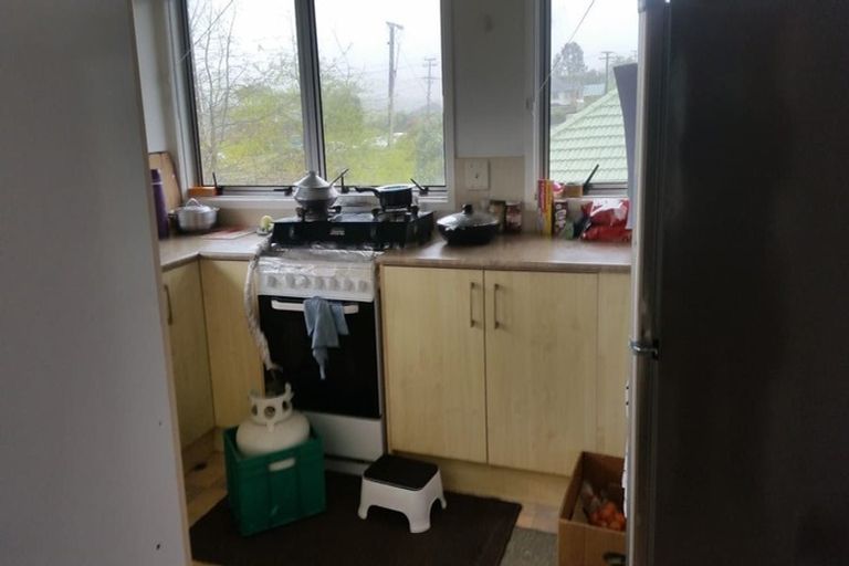 Photo of property in 1/940 East Coast Road, Northcross, Auckland, 0630