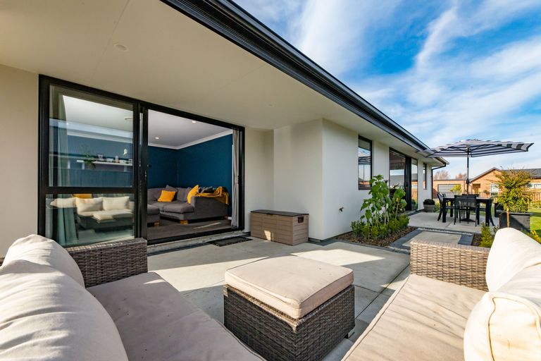 Photo of property in 10 Salisbury Avenue, Rangiora, 7400