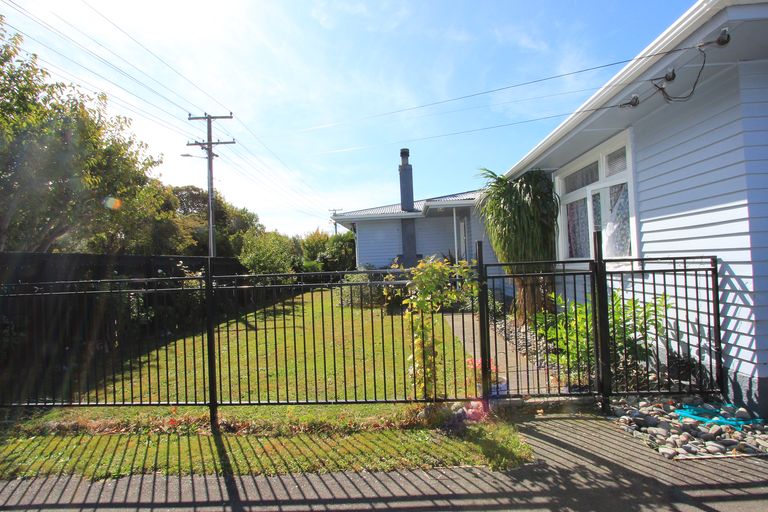 Photo of property in 12 Mclauchlan Street, Springlands, Blenheim, 7201
