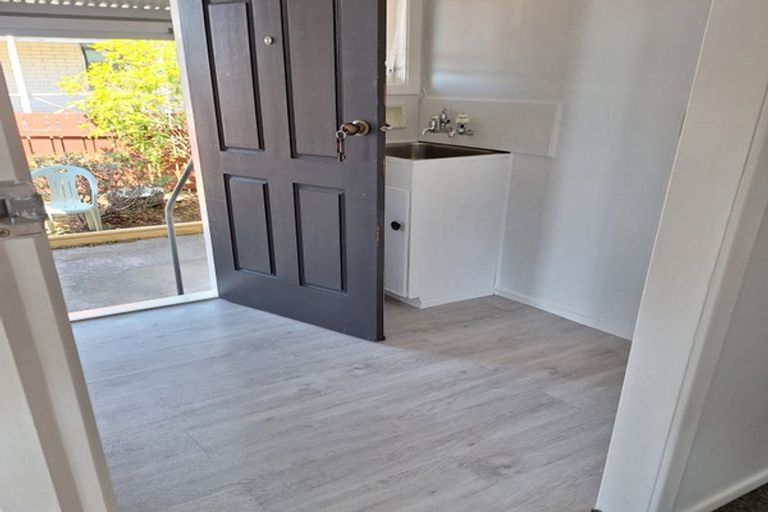 Photo of property in 12 Clifton Drive, Waitara, 4320