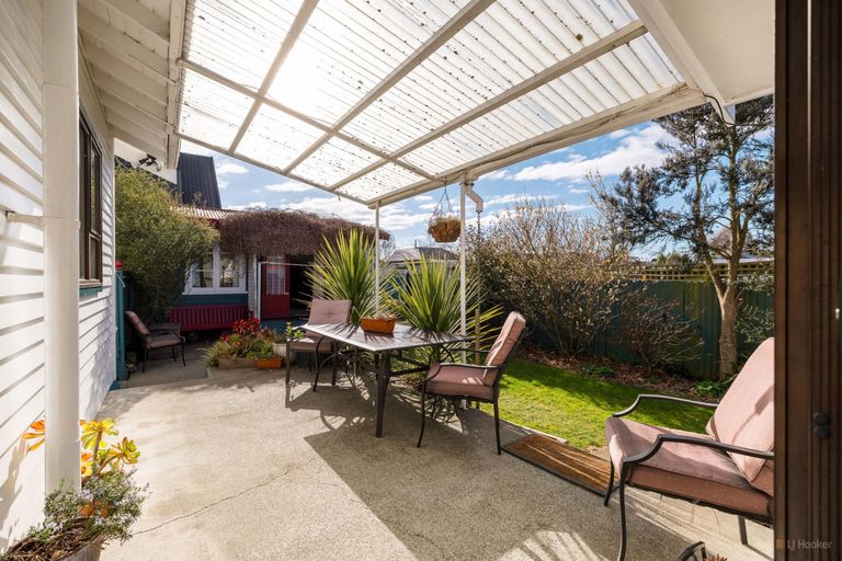 Photo of property in 18 Manse Street, Waimate, 7924