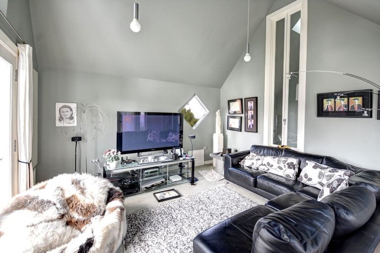 Photo of property in 32 Claremont Street, Maori Hill, Dunedin, 9010