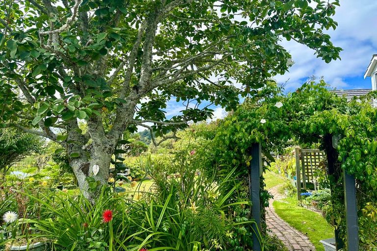 Photo of property in 146 Commercial Street, Takaka, 7110