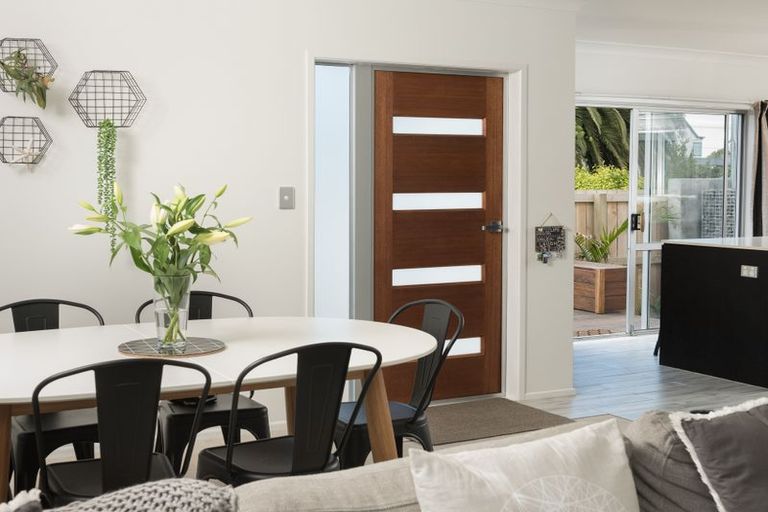 Photo of property in 1036b Papamoa Beach Road, Papamoa Beach, Papamoa, 3118