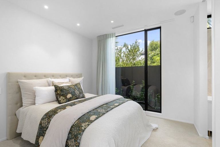 Photo of property in 32 Queens Avenue, Merivale, Christchurch, 8014