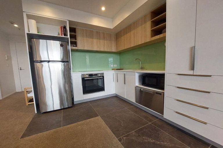 Photo of property in 504/1 Buscomb Avenue, Henderson, Auckland, 0610