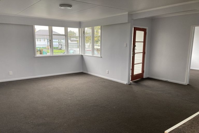 Photo of property in 40 Paul Crescent, Fairfield, Hamilton, 3214