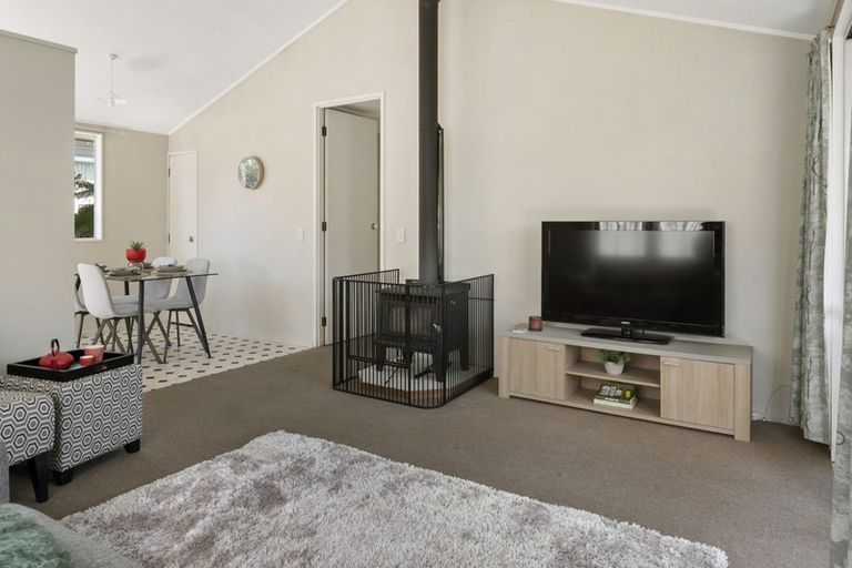 Photo of property in 11 Ellis Street, Brightwater, 7022