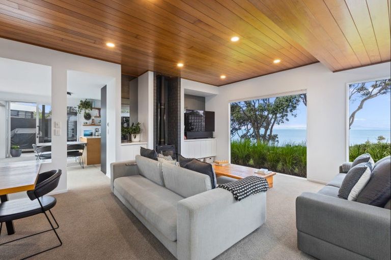 Photo of property in 41a Tiri Road, Manly, Whangaparaoa, 0930