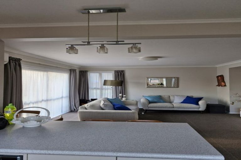 Photo of property in 1/21 Bloomfield Terrace, Hutt Central, Lower Hutt, 5010