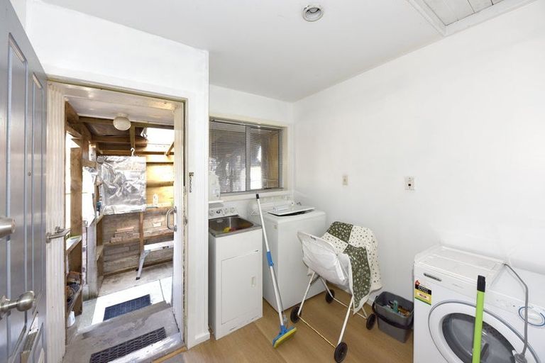 Photo of property in 6 Adrian Place, Shirley, Christchurch, 8061