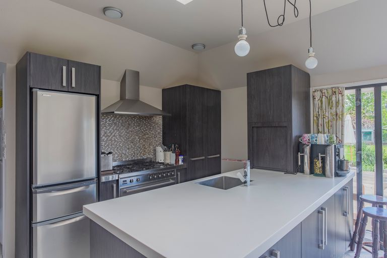 Photo of property in 16 Collingwood Street, Highfield, Timaru, 7910