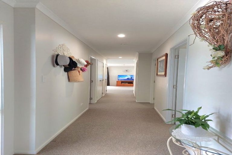 Photo of property in 4 Parkdale Close, Snells Beach, 0920