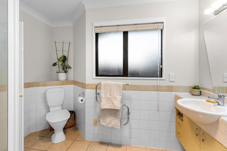 Photo of property in 39 Forest Drive, Parklands, Christchurch, 8083