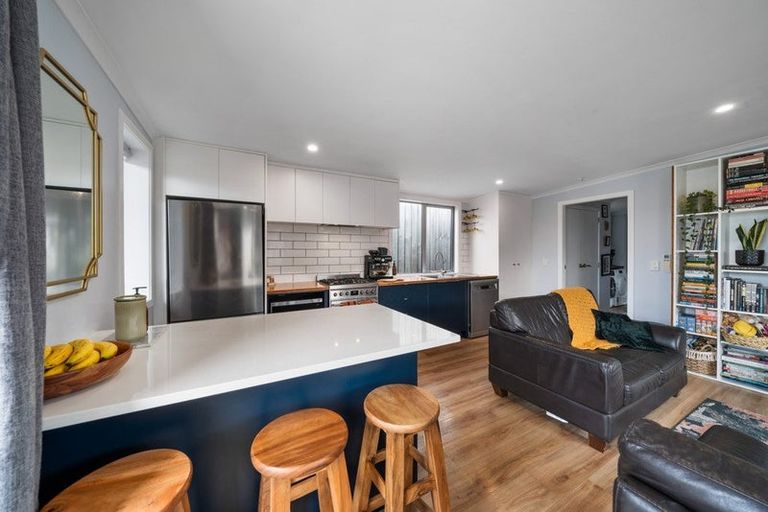 Photo of property in 17b Tuki Street, Titahi Bay, Porirua, 5022