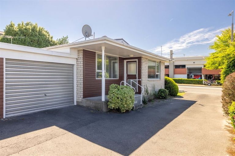 Photo of property in 1/23 Maxwell Street, Riccarton, Christchurch, 8041