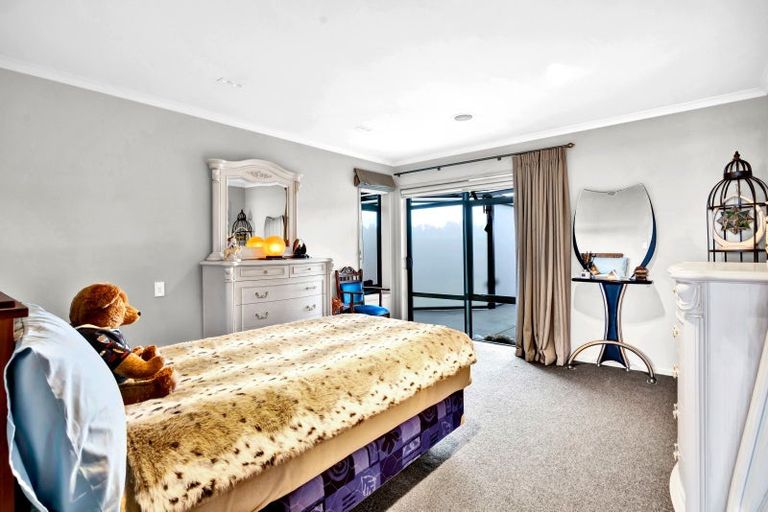 Photo of property in 112b Princess Street, Waitara, 4383