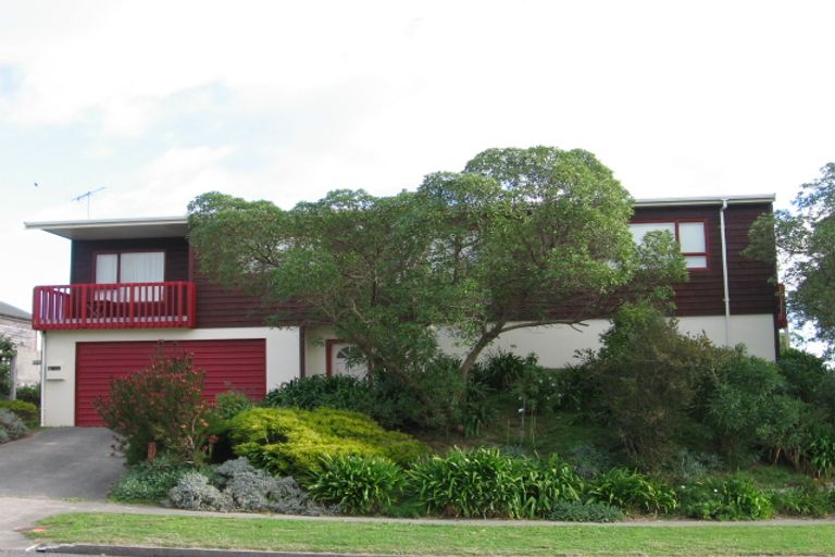 Photo of property in 184 Weggery Drive West, Waikanae Beach, Waikanae, 5036