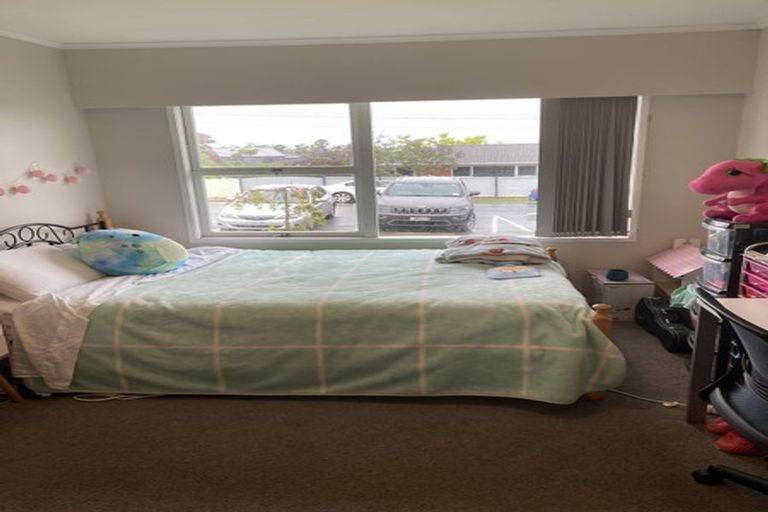Photo of property in 2/3 Stanley Avenue, Milford, Auckland, 0620