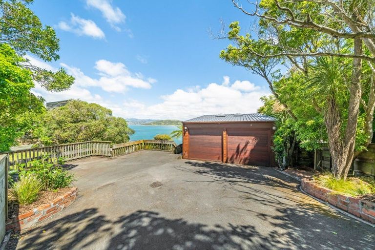 Photo of property in 99 Motuhara Road, Plimmerton, Porirua, 5026