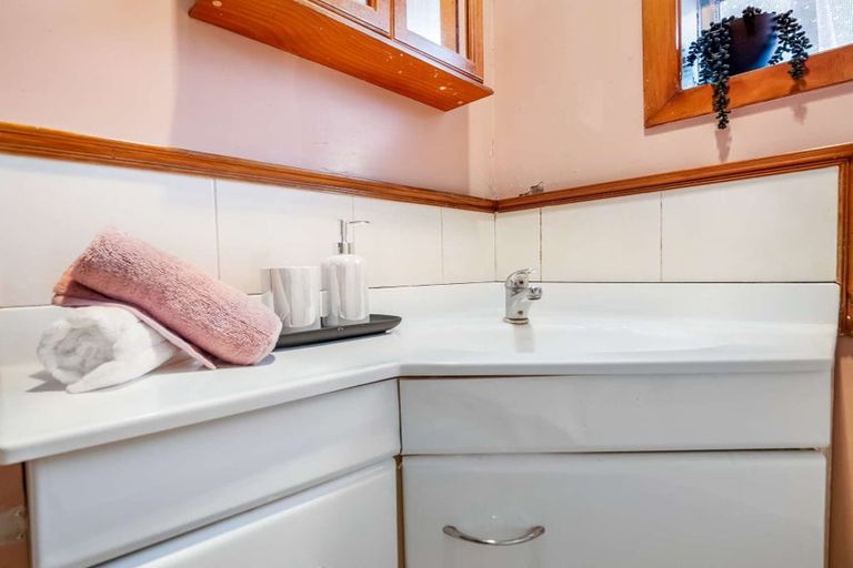 Photo of property in 24a Lewis Street, Glenview, Hamilton, 3206