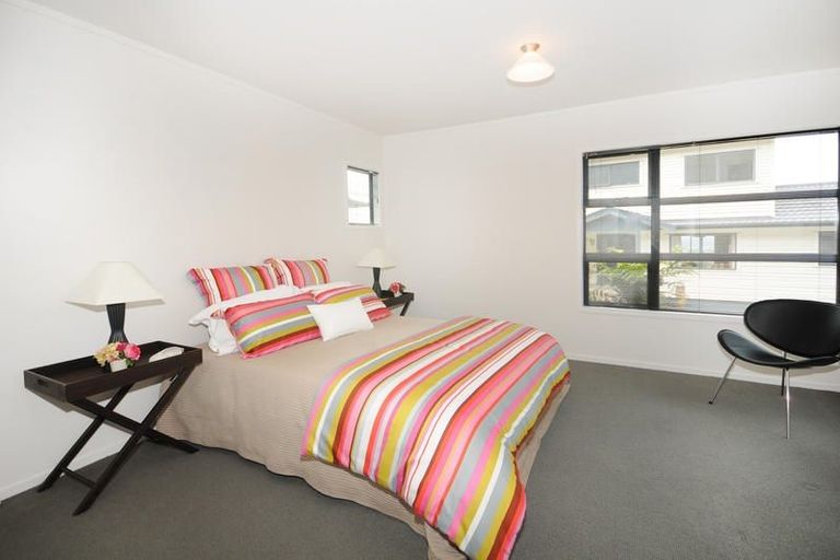 Photo of property in 25 Alanbrooke Place, Karori, Wellington, 6012