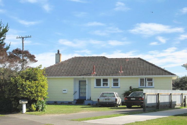 Photo of property in 49 Kowhai Street, Te Hapara, Gisborne, 4010