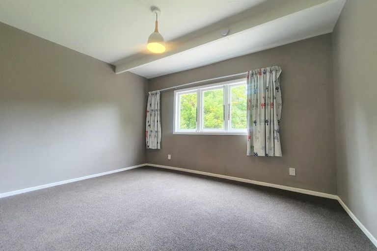 Photo of property in 54 Woodside Road, Massey, Auckland, 0614