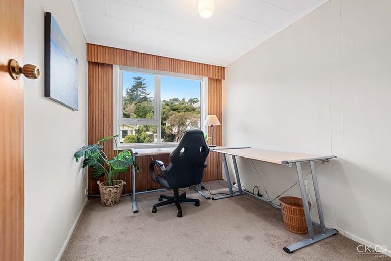 Photo of property in 197 Major Drive, Kelson, Lower Hutt, 5010