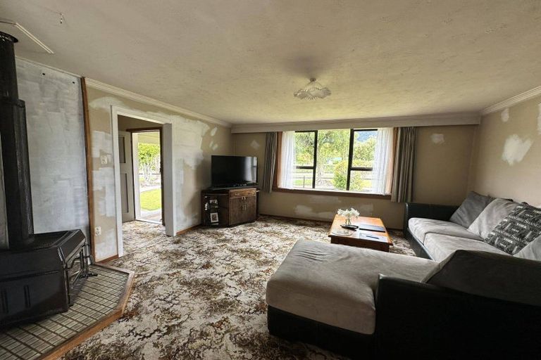 Photo of property in 25 Gow Street, Ross, 7812