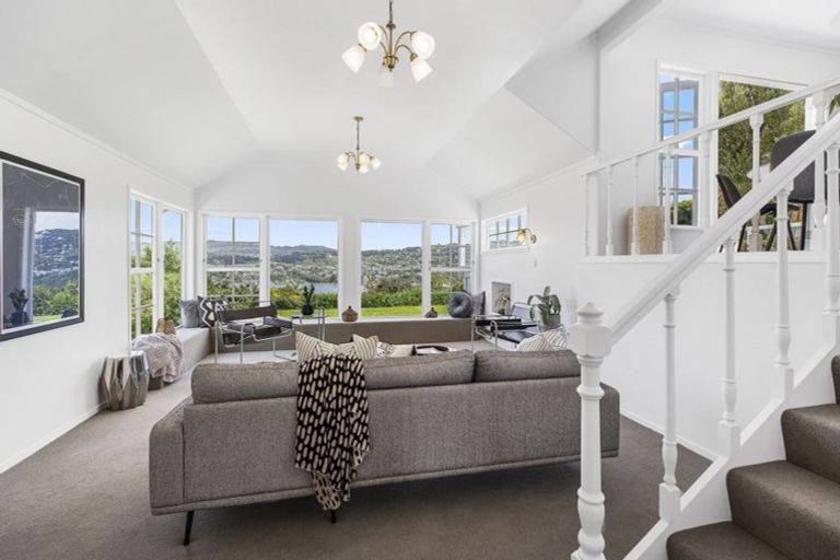 Photo of property in 20 Duchess Place, Maupuia, Wellington, 6022