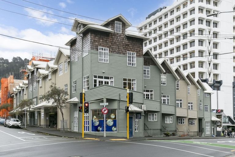 Photo of property in 54 Pipitea Street, Thorndon, Wellington, 6011