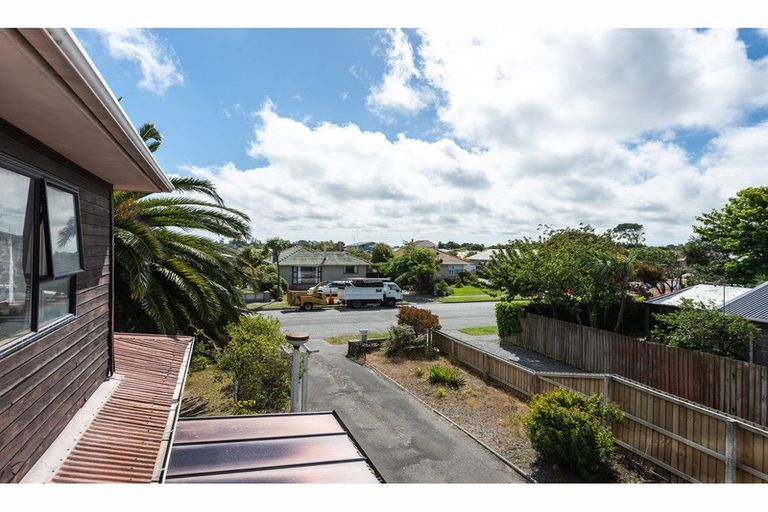 Photo of property in 116 Effingham Street, North New Brighton, Christchurch, 8083