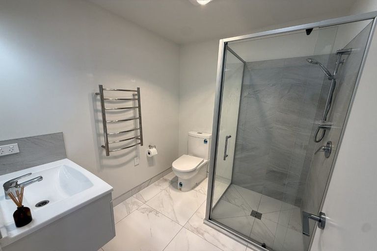 Photo of property in 22 Fort Lincoln Loop, Karaka, Papakura, 2113