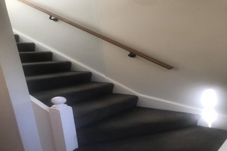 Photo of property in 72 Standen Street, Karori, Wellington, 6012