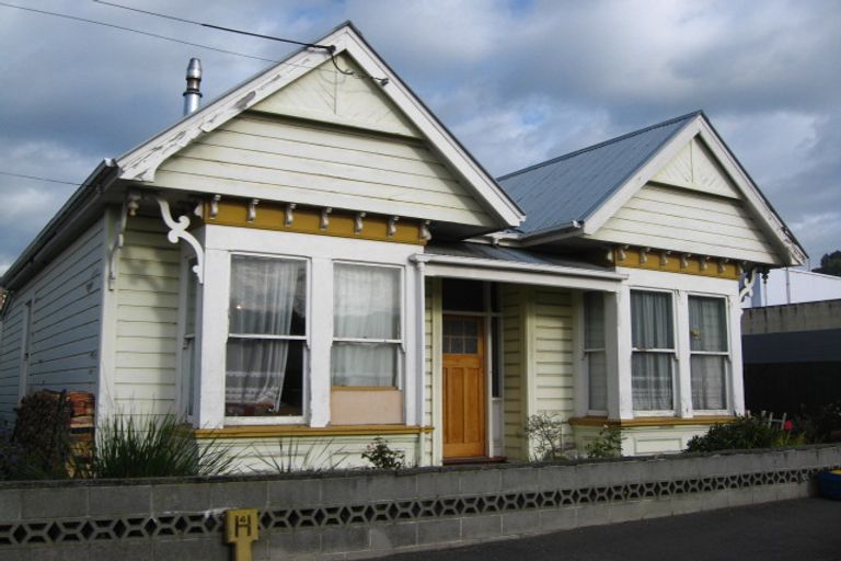 Photo of property in 10 Fitzroy Street, Caversham, Dunedin, 9012