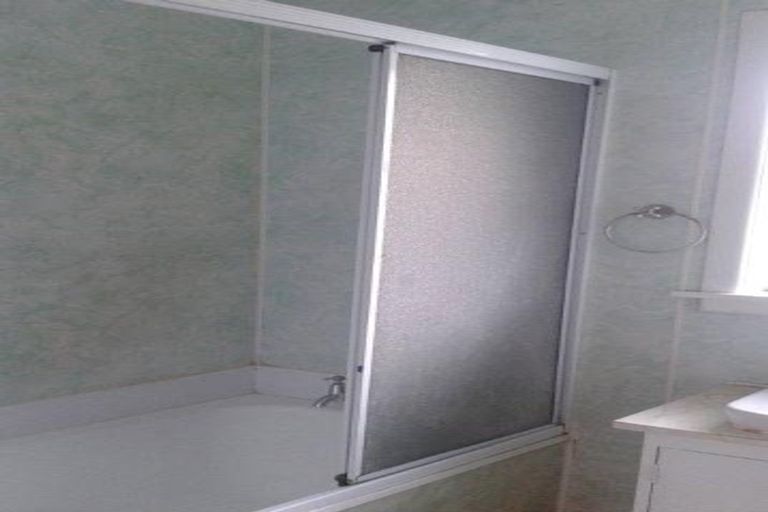 Photo of property in 48 Henderson Crescent, Parkvale, Tauranga, 3112