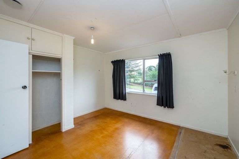Photo of property in 16 Hickson Street, Featherston, 5710