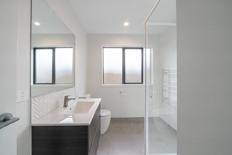 Photo of property in 6 Holland Road, Fairfield, Hamilton, 3214