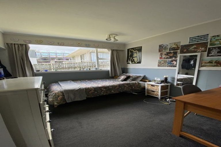 Photo of property in 3/199 Newlands Road, Newlands, Wellington, 6037