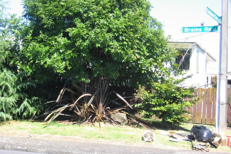 Photo of property in 40 Brains Road, Kelston, Auckland, 0602