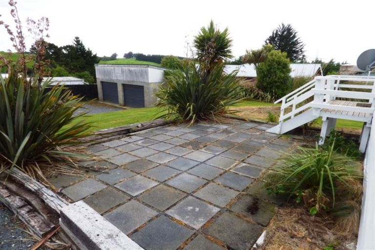 Photo of property in 16 Kamahi Street, Kaka Point, Balclutha, 9271