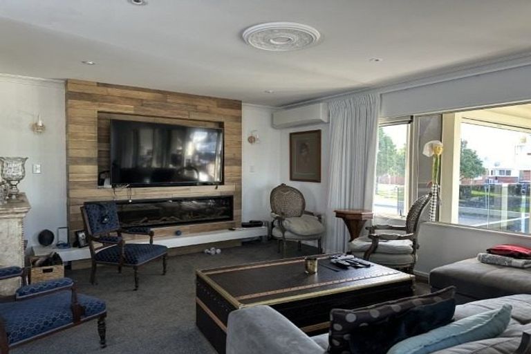 Photo of property in 14b Fourth Avenue, Tauranga, 3110