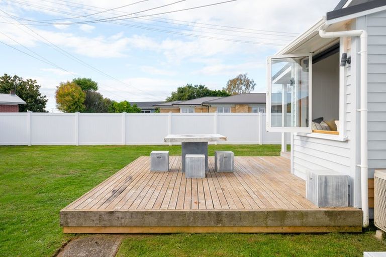 Photo of property in 30 Storey Avenue, Forest Lake, Hamilton, 3200