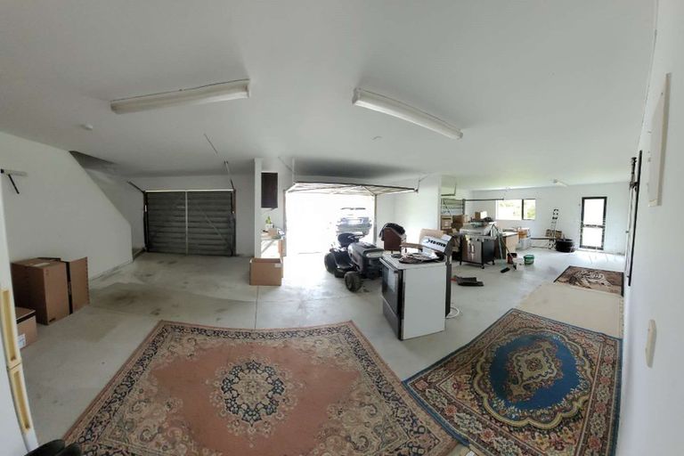 Photo of property in 268 Pine Valley Road, Dairy Flat, Silverdale, 0992