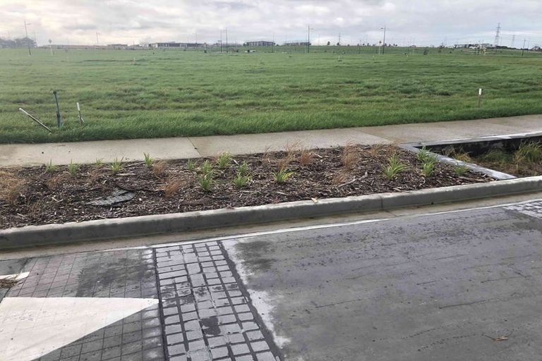 Photo of property in 25 Catalina Avenue, Rosehill, Papakura, 2113