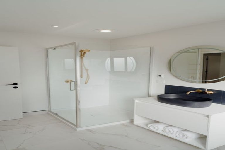 Photo of property in 31 Raupo Crescent, Wharewaka, Taupo, 3330