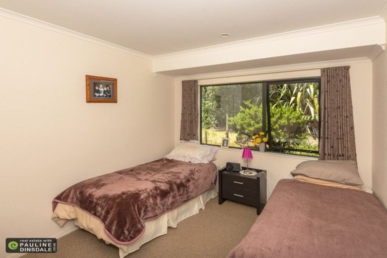 Photo of property in 12 Oakwood Rise, Ngararatunua, Whangarei, 0176