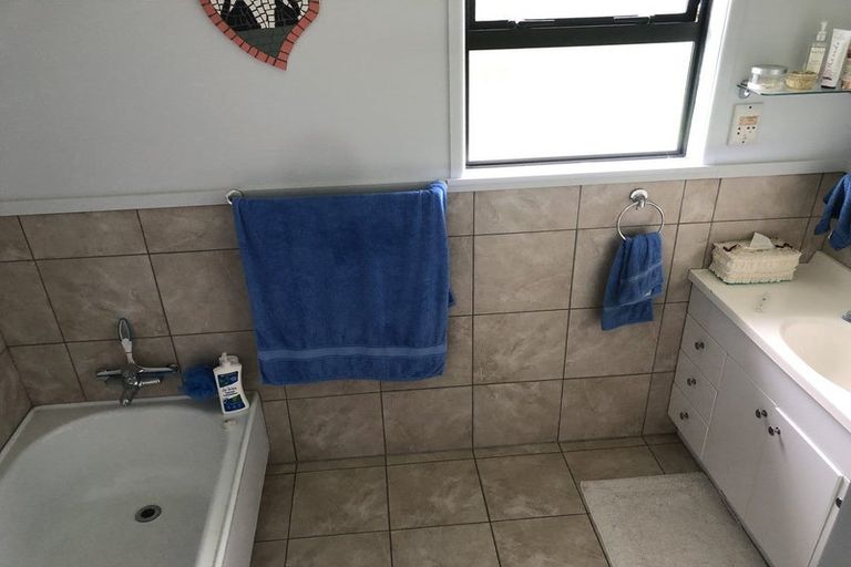 Photo of property in 17 Winston Street, Tikipunga, Whangarei, 0112